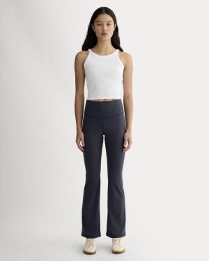 The Perform Flare Legging | Navy
